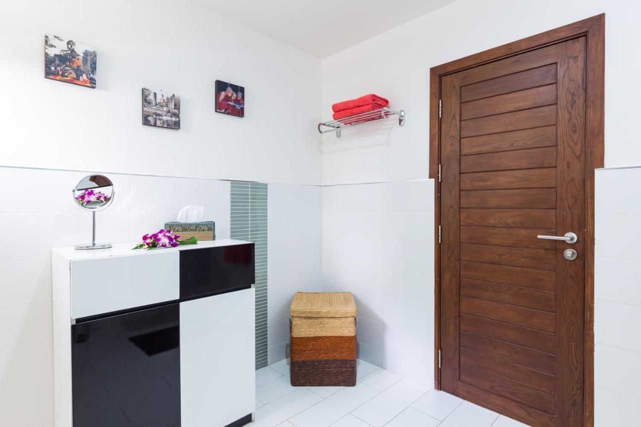Karon Butterfly House Apartment Bagian luar foto