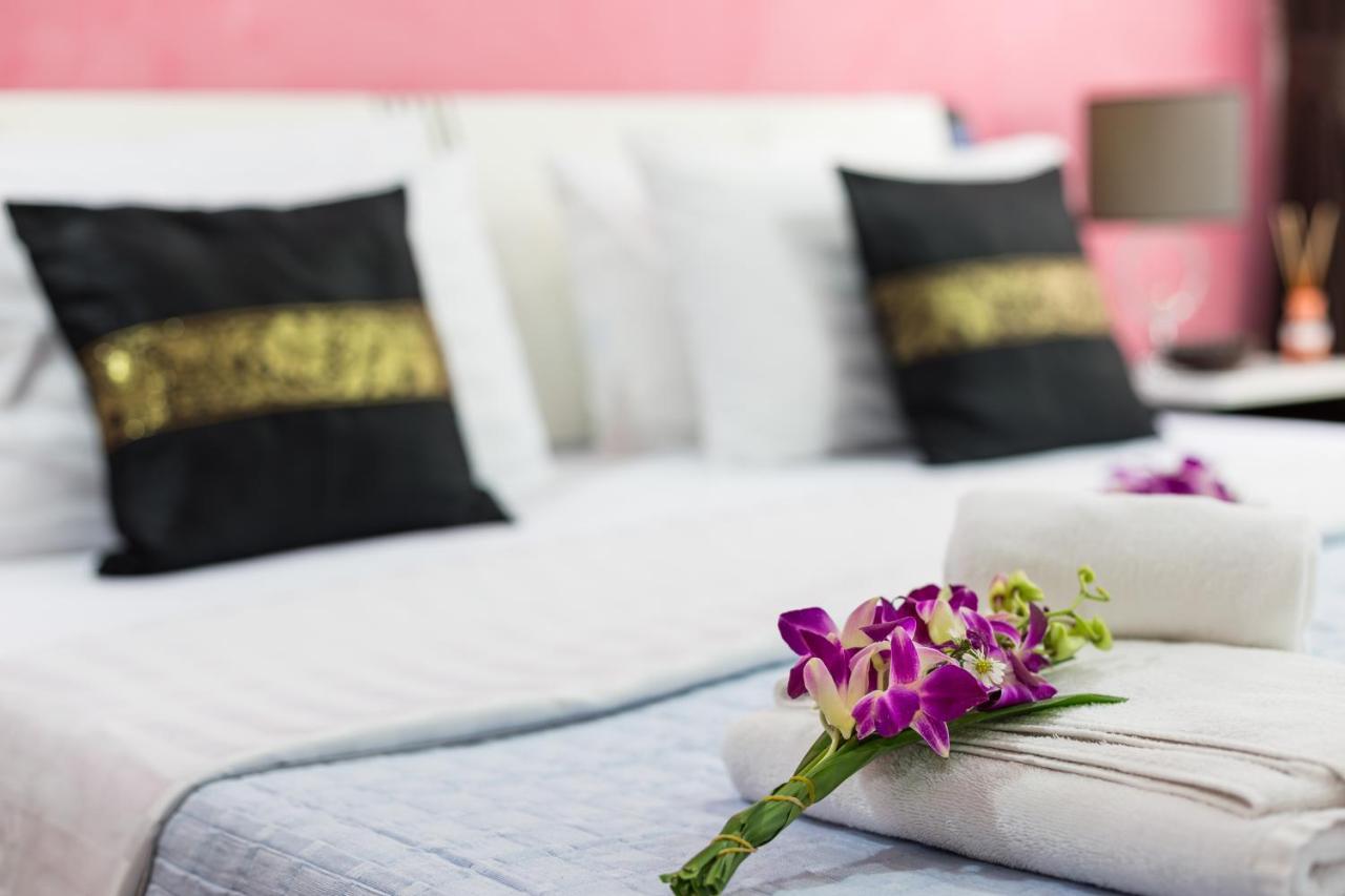 Karon Butterfly House Apartment Bagian luar foto